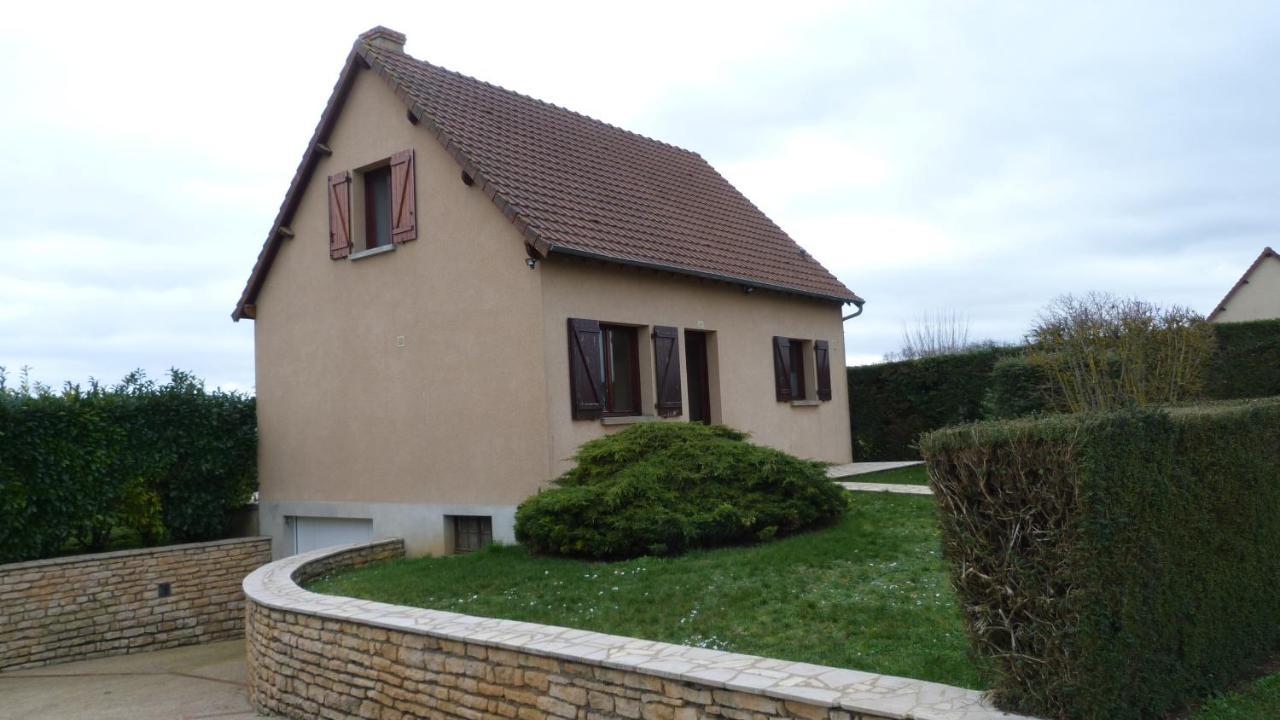 Maison De Vacances Pour 6 Personnes Avec Piscine Lainsecq Exterior photo